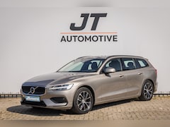 Volvo V60 - 2.0 B3 momentum advantage nlauto trekhaak | camera | pdc | ledere bekleding | adaptive cru
