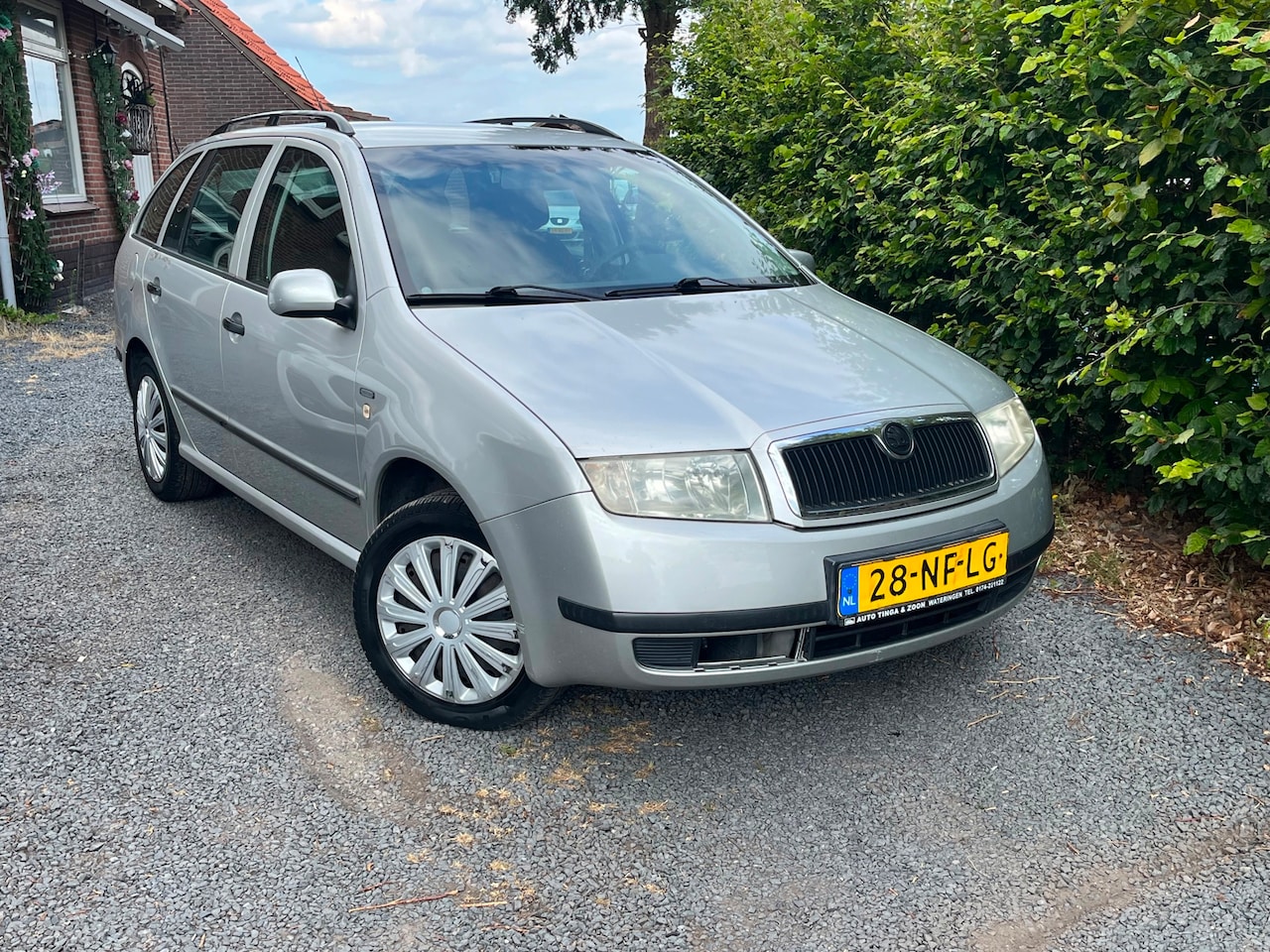 Skoda Fabia Combi - 1.4-16V Creation|APK 2027|AIRCO|RIJDT SUPER - AutoWereld.nl