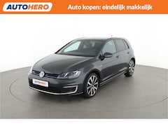 Volkswagen Golf - 1.4 TSI GTE Connected Series | UK34078 |