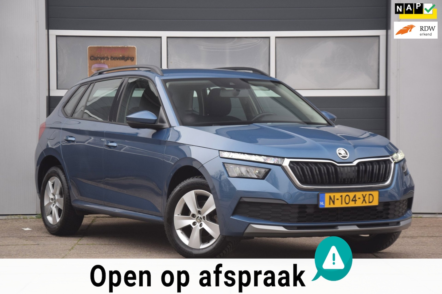 Skoda Kamiq - 1.0 TSI Ambition TREKHAAK/PARKEERSENSOREN ACHTER/APPLE CARPLAY - AutoWereld.nl