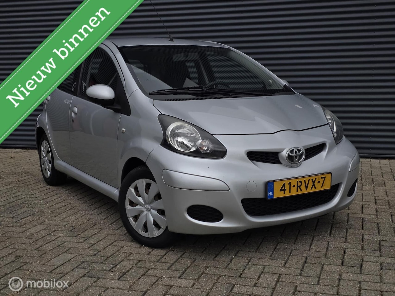 Toyota Aygo - 1.0-12V Comfort Navigator 5deurs/Airco/AUTOMAAT - AutoWereld.nl