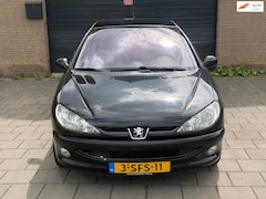 Peugeot 206 - 1.4-16V Gentry Apk Clima Elektrische pakket Pano