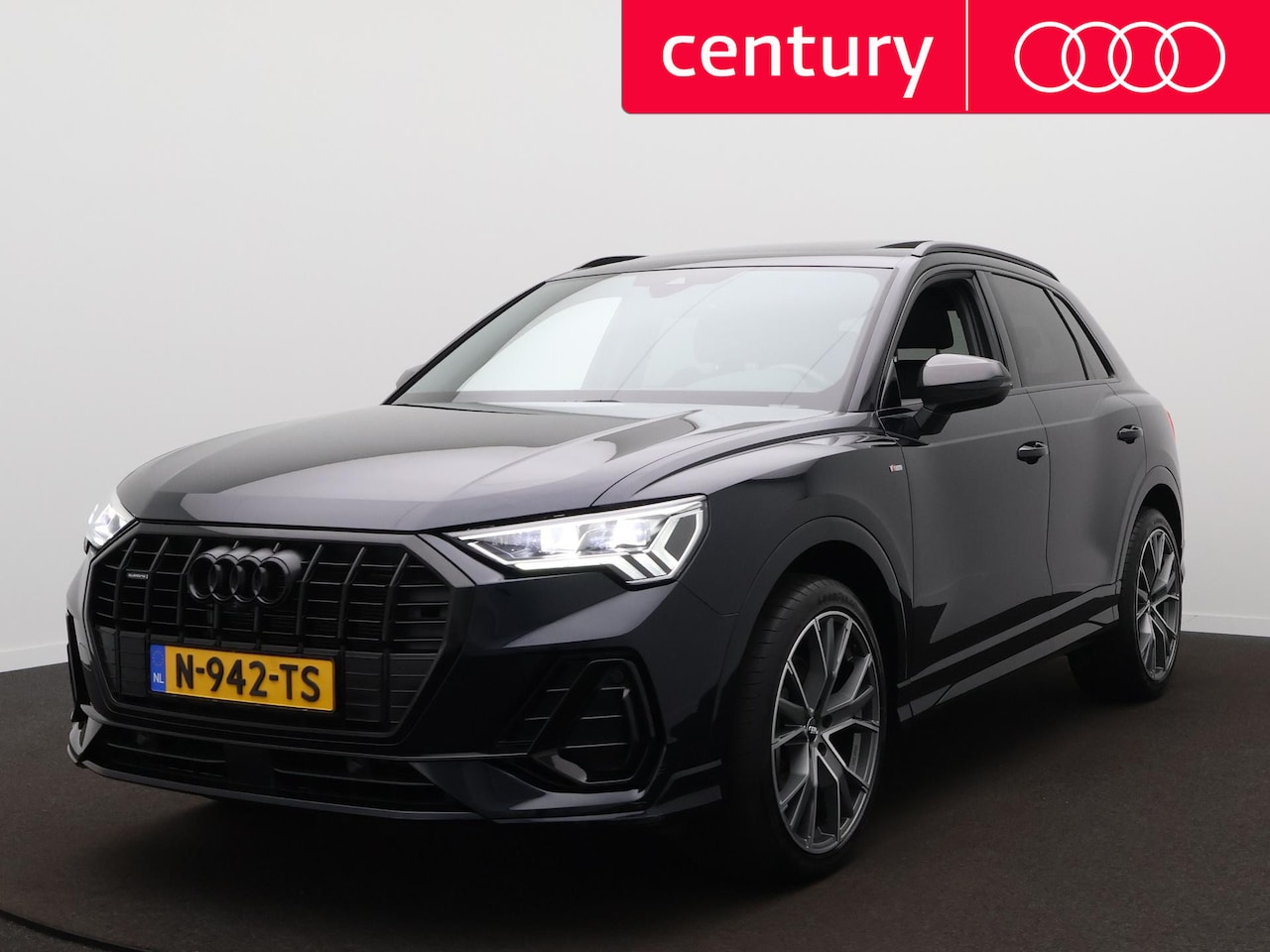 Audi Q3 - 45 TFSI quattro S edition | 360 Camera | Elek. Stoelen | Panodak | Elek. Trekhaak | Adap. - AutoWereld.nl