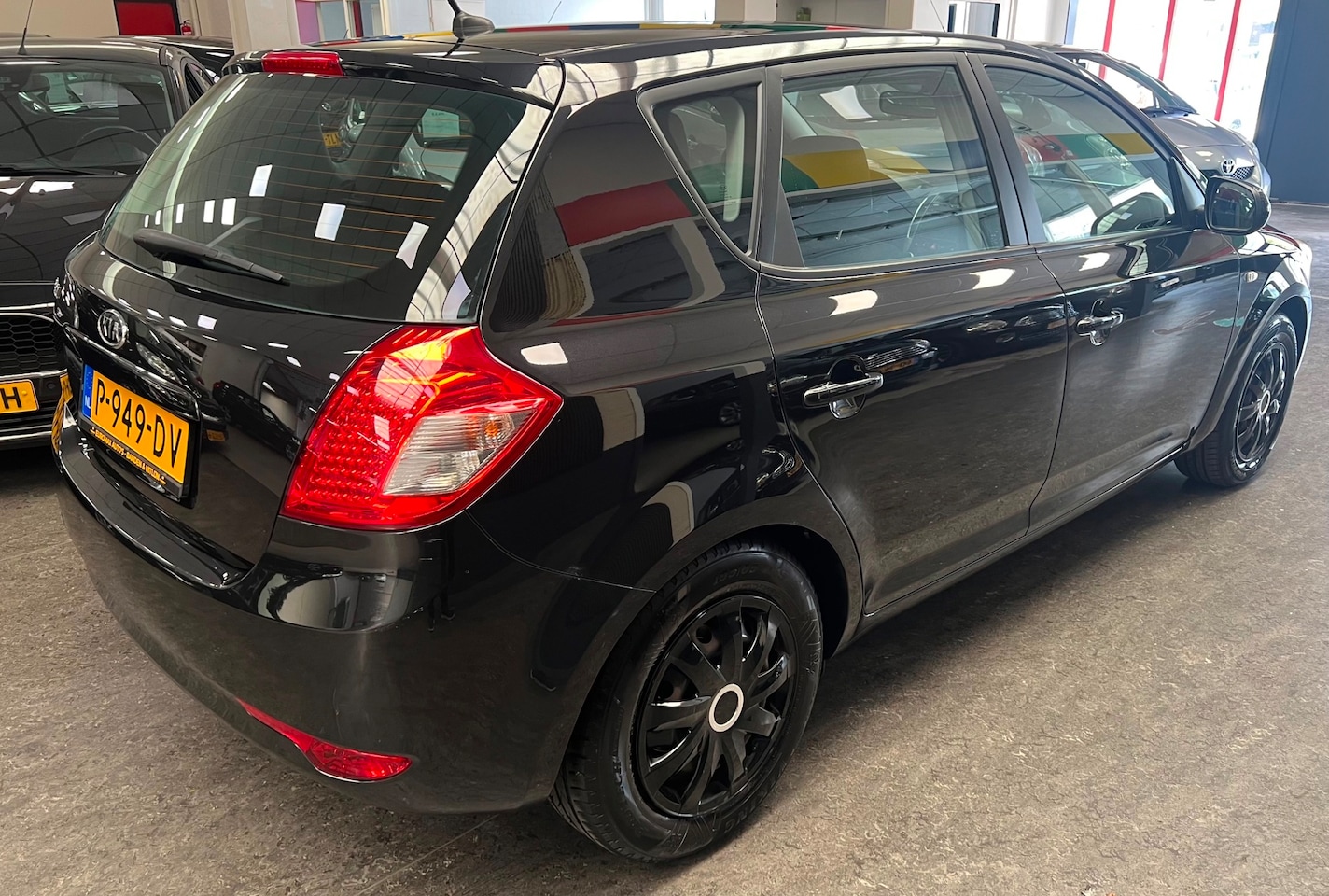 Kia Cee'd - 1.4 CVVT X-pect 1e eigenaar- Airco - NAV - Stoelverwarming - Cruise control - AutoWereld.nl