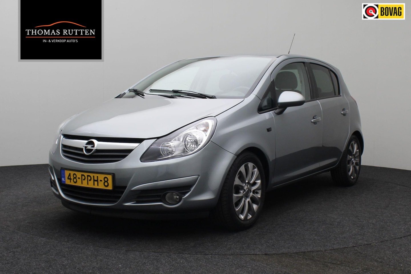 Opel Corsa - 1.4-16V '111' Edition 2011 NAP | Airco | Cruise control | Lichtmetaal | Elektrische ramen - AutoWereld.nl