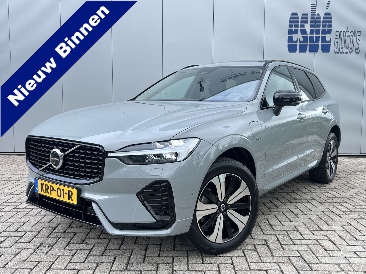 Volvo XC60 - 2.0 T6 350 Pk AWD Plus Dark Navigatie Panoramdak Full Led Harman Kardon 360 Camera Stoel + - AutoWereld.nl