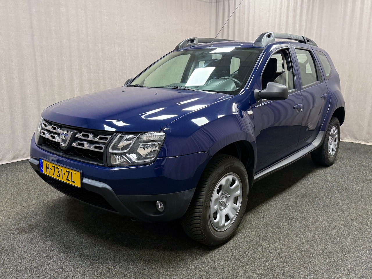Dacia Duster - 1.2 TCe 4x2 10th Anniversary | Airco | trekhaak | - AutoWereld.nl