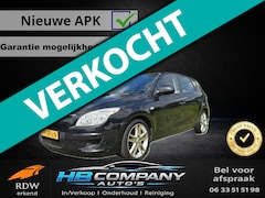 Hyundai i30 - 1.4i Active Cool | Airco | parkeersensoren | Nieuwe APK | NAP