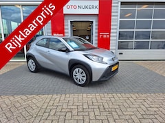 Toyota Aygo X - 1.0 VVT-i S-CVT Play
