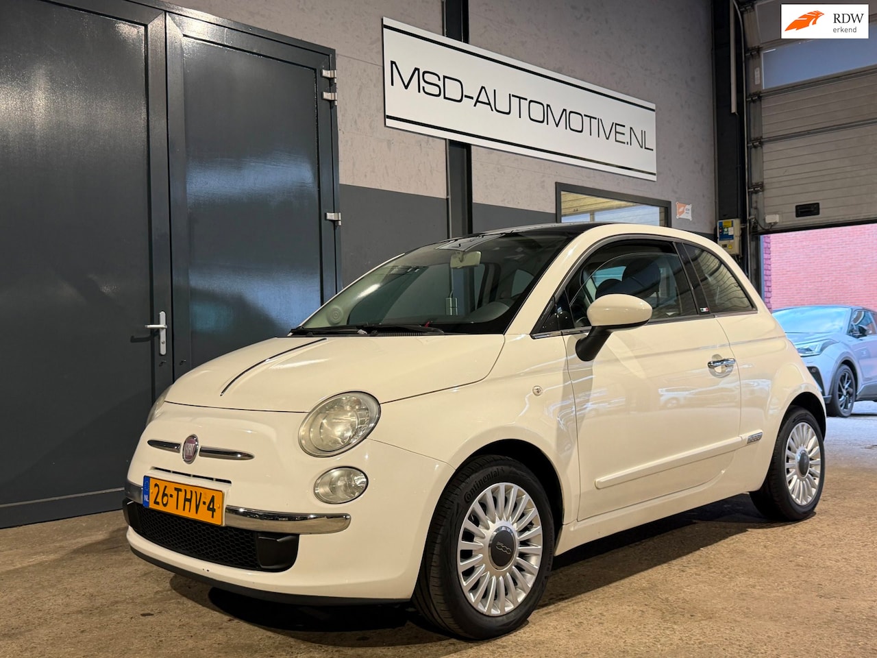 Fiat 500 - 1.2 Lounge Panoramadak sportvelgen NAP - AutoWereld.nl