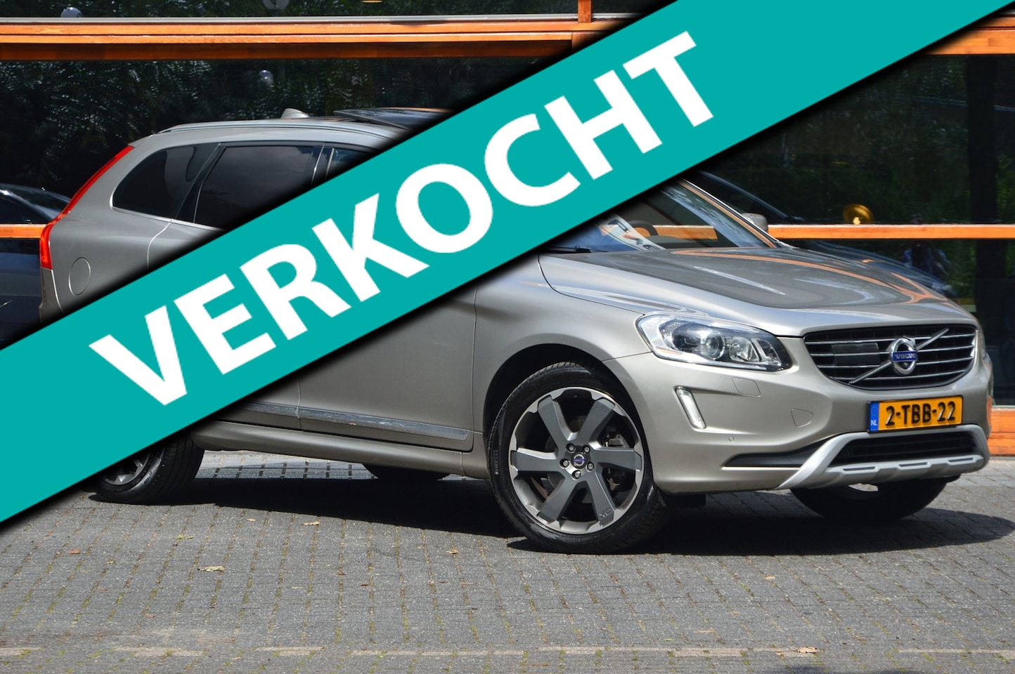 Volvo XC60 - 3.0 T6 AWD Summum Polestar | Uniek! | Adaptive Cruise | Panoramadak | Stoel + Stuur Verwar - AutoWereld.nl