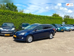 Ford Focus - APK NIEUW RIEM VV AIRCO NAVI MOOIE AUTO