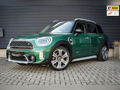 MINI Countryman - 1.5 Cooper S E ALL4 Untamed Edition | Pano | Carplay | H&K | H.Leder | ACC | Groen metalic