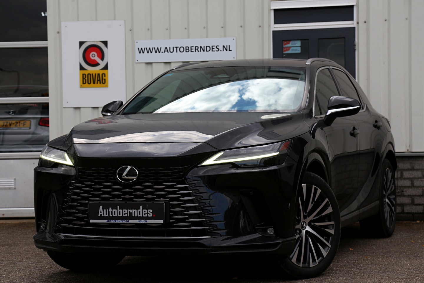 Lexus RX - 350h Hybrid 4WD*Lexus fabrieksg.T/m05-2034!*Perfect Lexus Onderh.*HUD/ACC/Leder/Stoelverw. - AutoWereld.nl