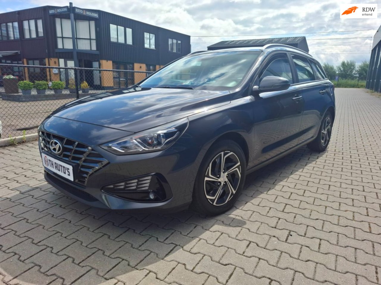 Hyundai i30 Wagon - 1.0 T-GDi MHEV Comfort/apple careplay/airco/camera/trekhaak - AutoWereld.nl