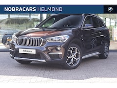 BMW X1 - sDrive20i High Executive xLine Automaat / Trekhaak / Sportstoelen / Head-Up / Achteruitrij