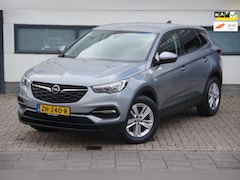 Opel Grandland X - 1.2 Turbo Business +