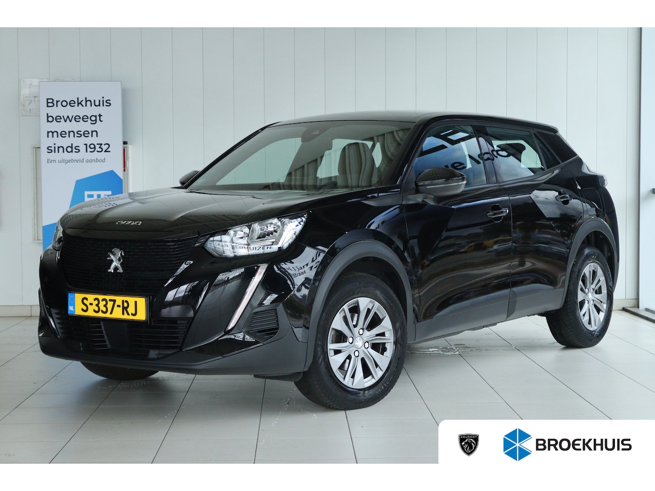 Peugeot 2008 - 1.2 Turbo Active Pack | Cruise Control | Trekhaak | Navigatie | Carplay | Climate | Sensor - AutoWereld.nl
