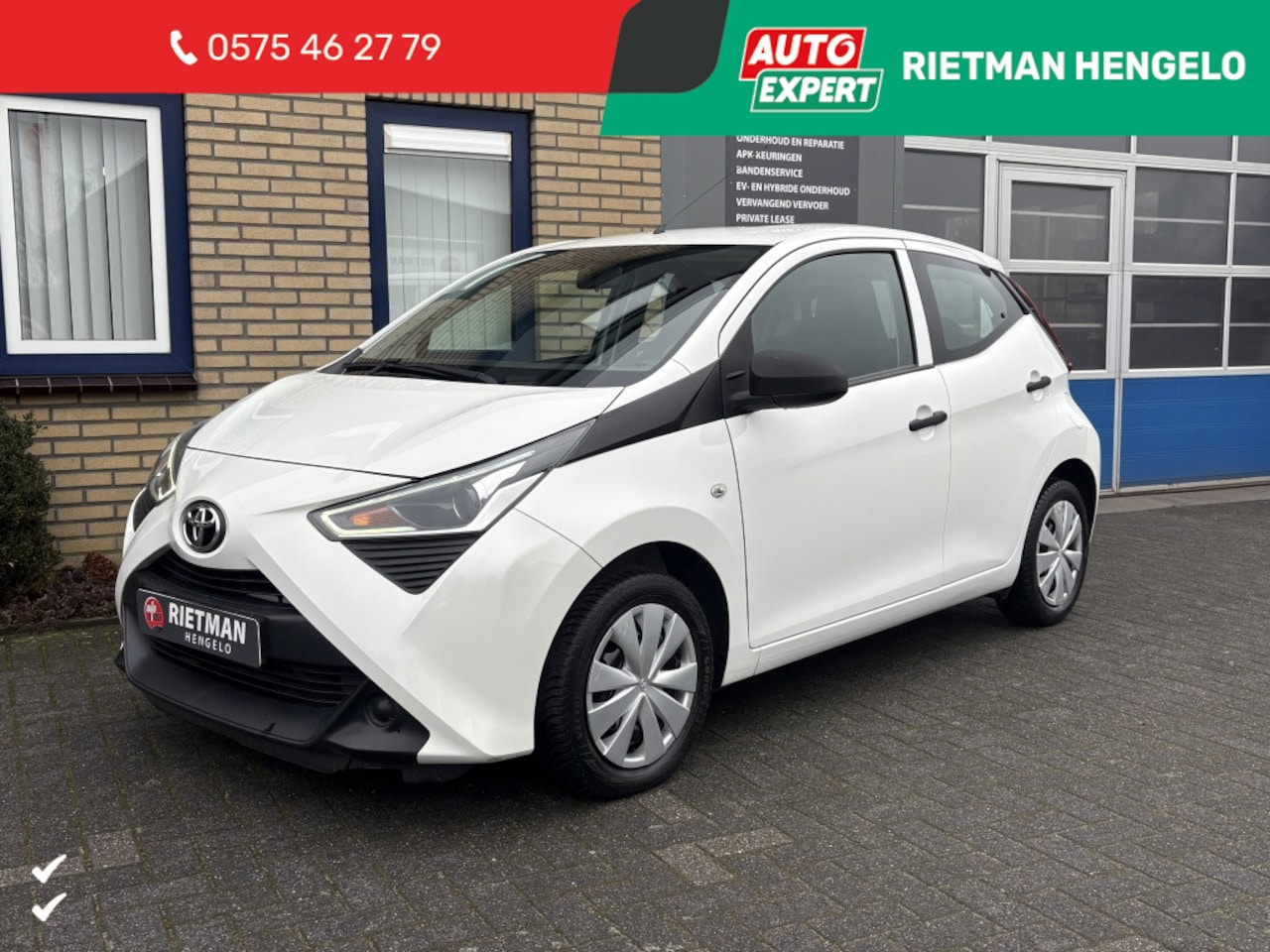 Toyota Aygo - 1.0 VVT-i x-fun BT-AIRCO-1E EIGENAAR - AutoWereld.nl