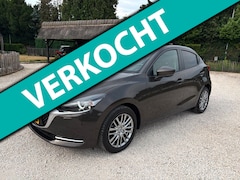 Mazda 2 - 2 1.5 Skyactiv-G Luxury Apple Carplay, LED, Alcantara