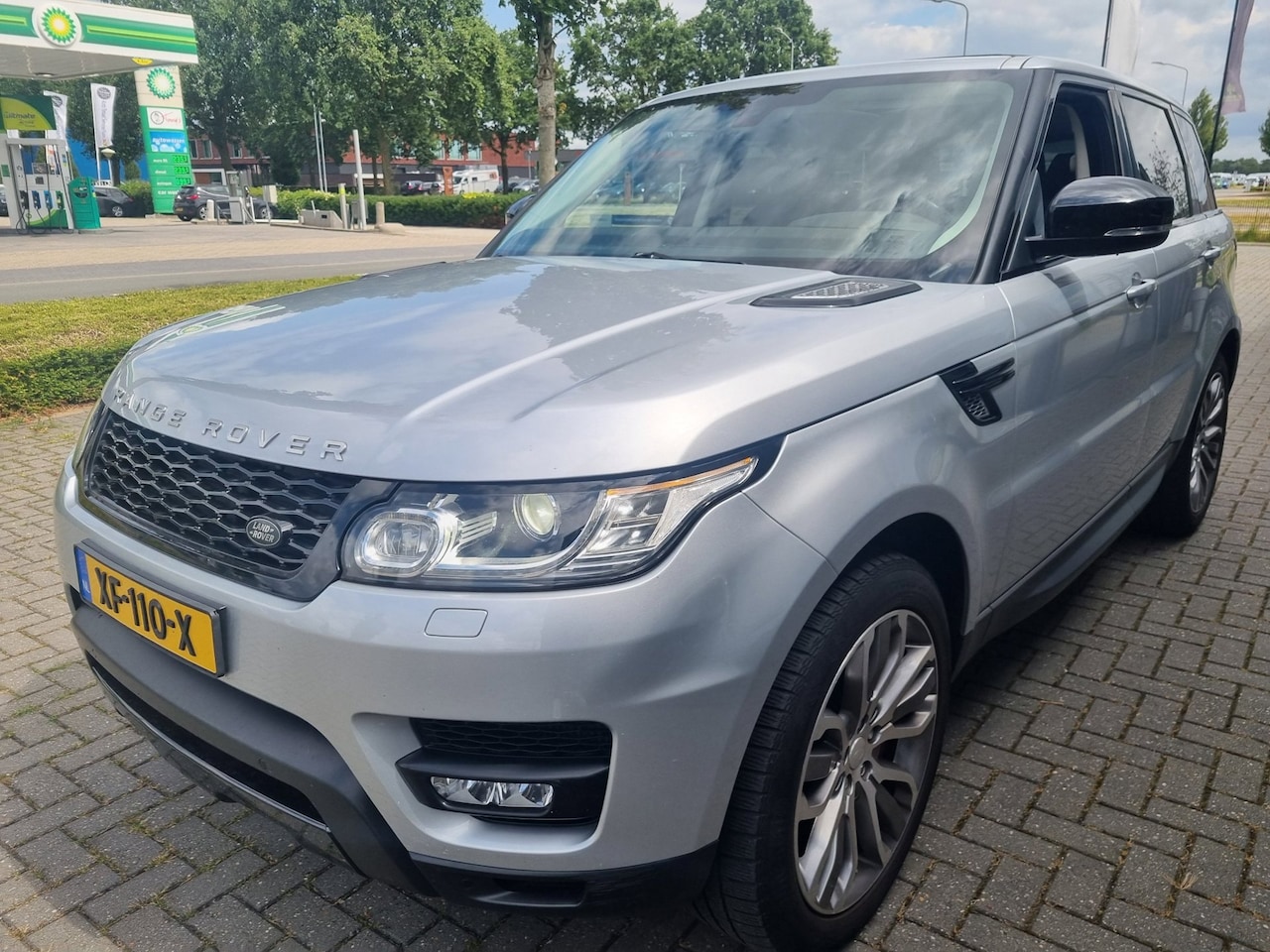 Land Rover Range Rover Sport - 3.0 SDV6 HSE Dynamic Pano Leder Digitaal Dashboard - AutoWereld.nl