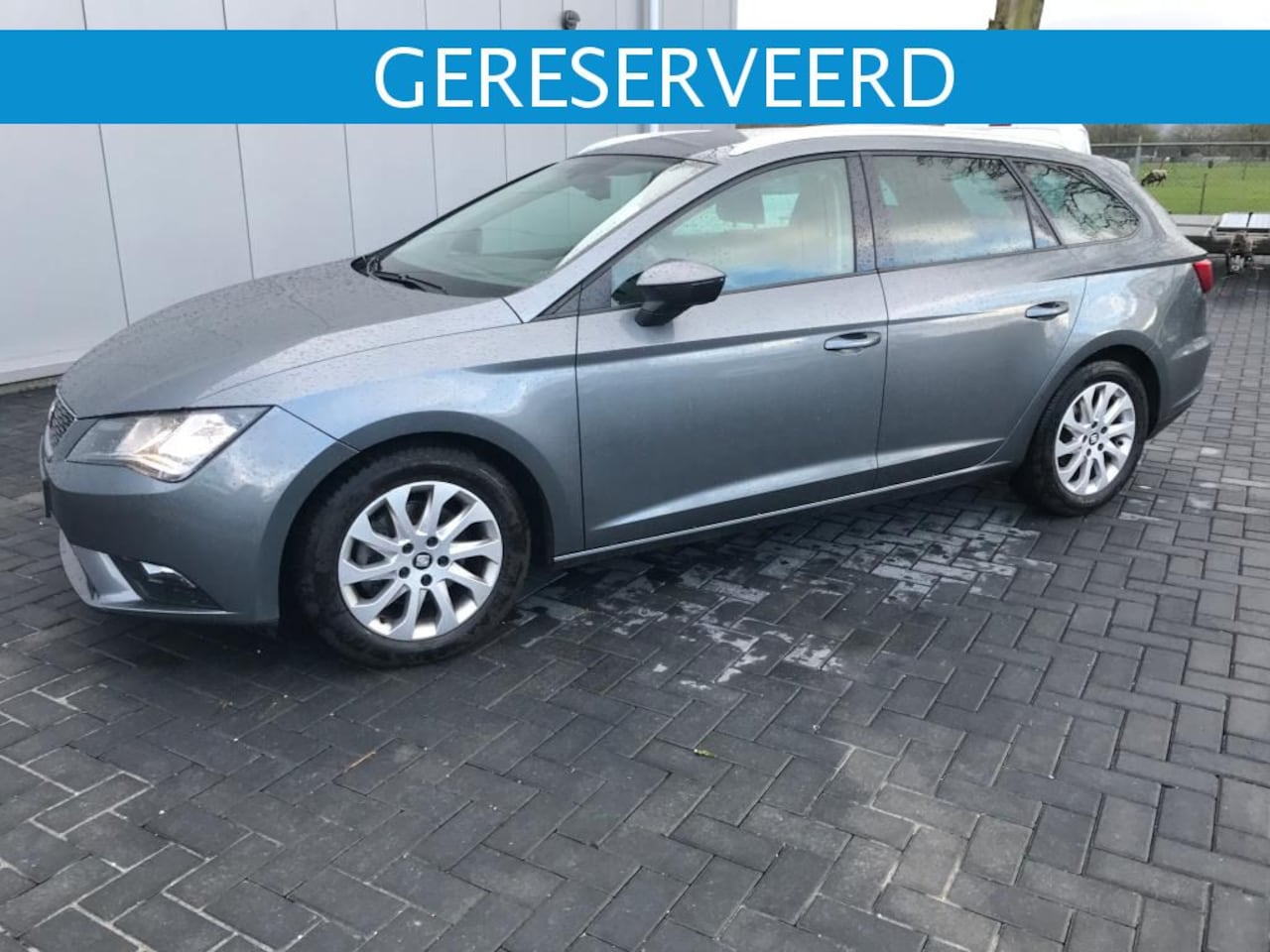 SEAT Leon ST - 1.6 TDI Ecomotive Style - AutoWereld.nl