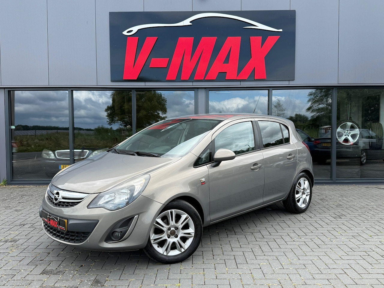 Opel Corsa - 1.2-16V BlitZ NAP Airco Cruise 5-Deurs - AutoWereld.nl