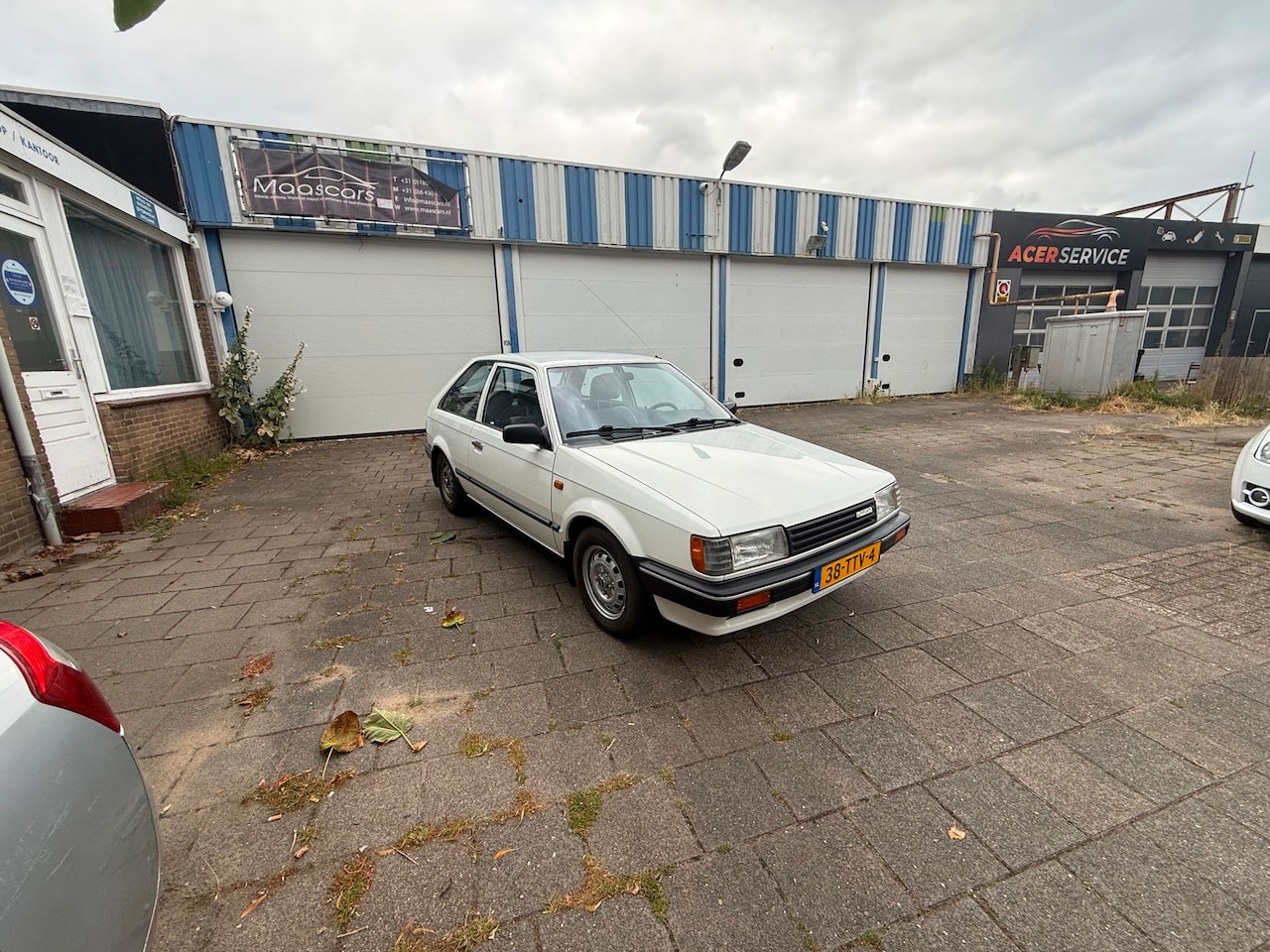 Mazda 323 Estate - 1.3 1.3 - AutoWereld.nl