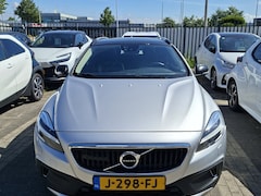 Volvo V40 Cross Country - 1.5 T3 Summum | 2E EIGENAAR | 3/6 of 12 MND GARANTIE | PANO DAK | CAMERA | NAVI | MEMORY |