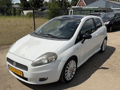 Fiat Grande Punto - 1.4-16V Sport| T-JET| TURBO| PANO| CLIMA| CRUISE|