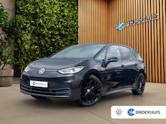 Volkswagen ID.3 - First Max 58 kWh | SOH 92, 5% | Pano | Matrix LED | Ergo stoelen | Adapt. Cruise | All sea