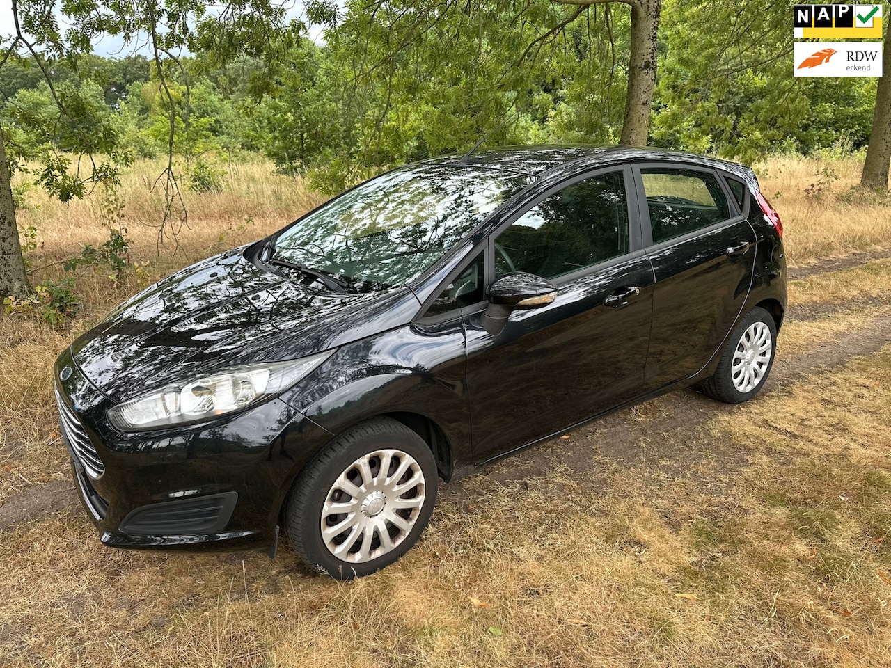 Ford Fiesta - 1.0 Style APK 05-11-2026 Schade rechterzijde - AutoWereld.nl