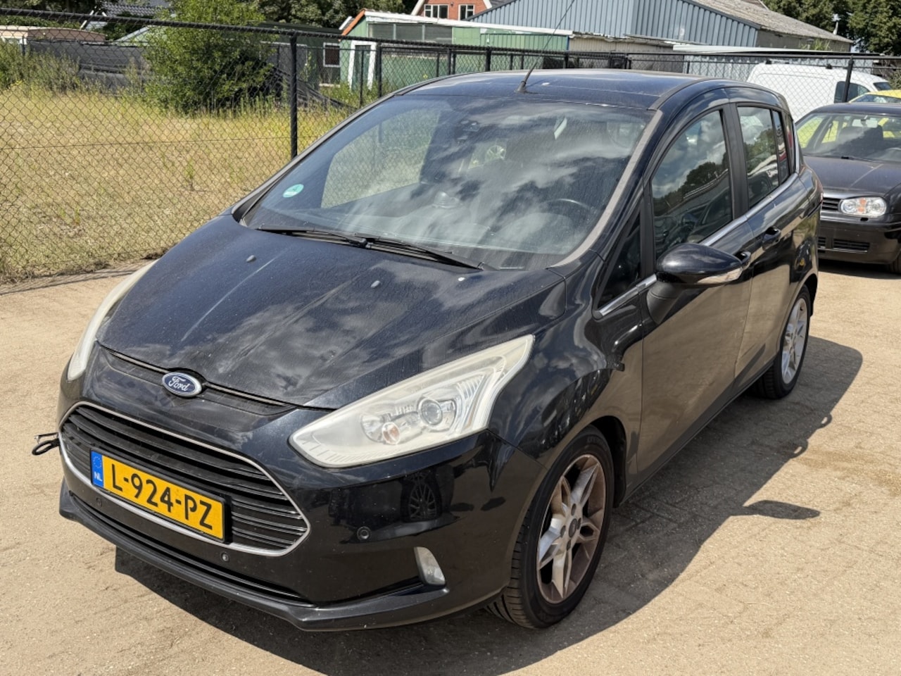 Ford B-Max - 1.0 EcoB. Titanium - AutoWereld.nl