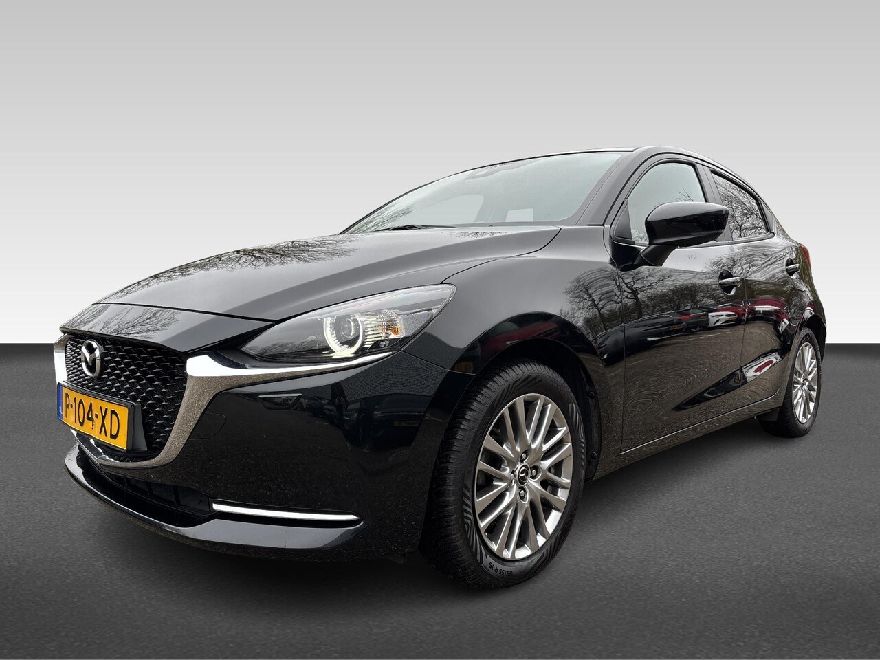 Mazda 2 - | Luxury | 1.5 Skyactive-G | Navigatie | Camera | Keyless | - AutoWereld.nl