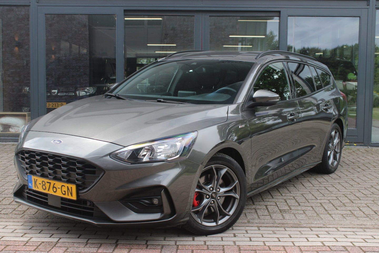 Ford Focus Wagon - 1.0 EcoBoost Hybrid ST Line X Business | Camera | Cruise-control | Carplay | Lane-Assist | - AutoWereld.nl