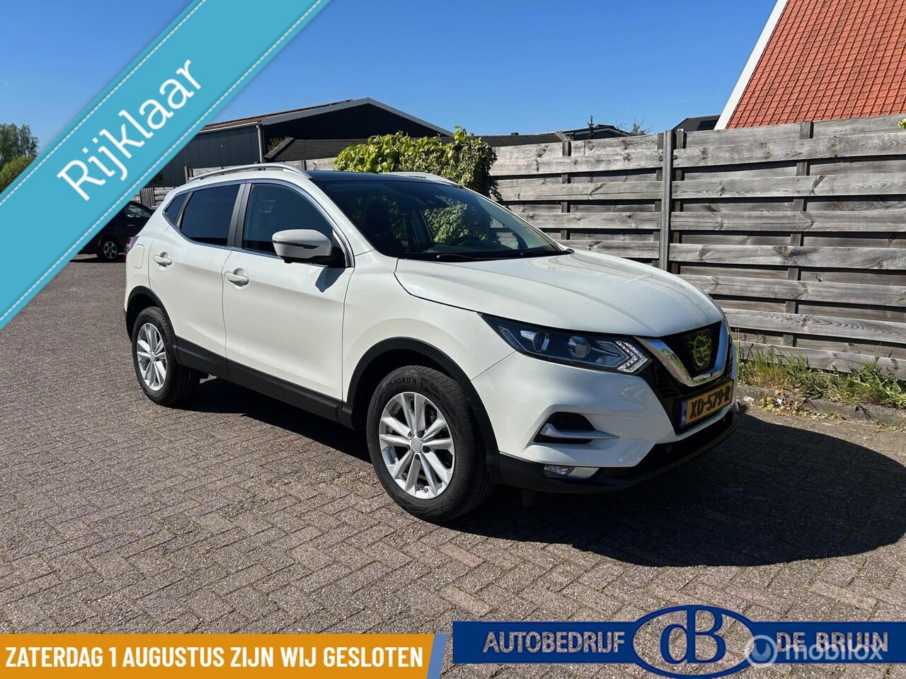 Nissan Qashqai - 1.2 N-Connecta panorama dak - AutoWereld.nl