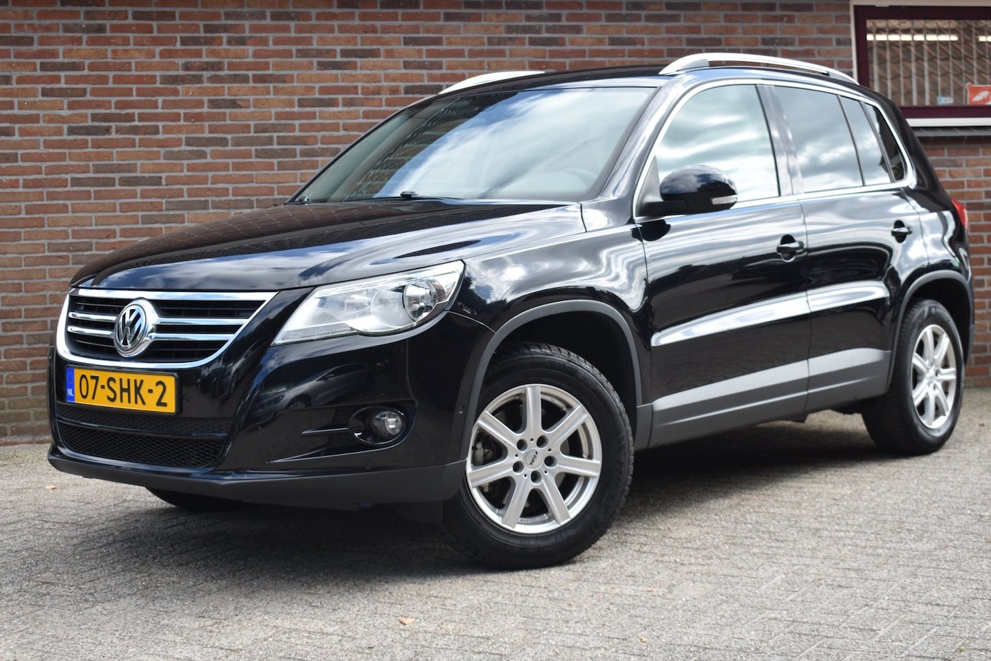 Volkswagen Tiguan - 1.4 TSI Sport&Style '11 Navi Clima Cruise Inruil mogelijk - AutoWereld.nl