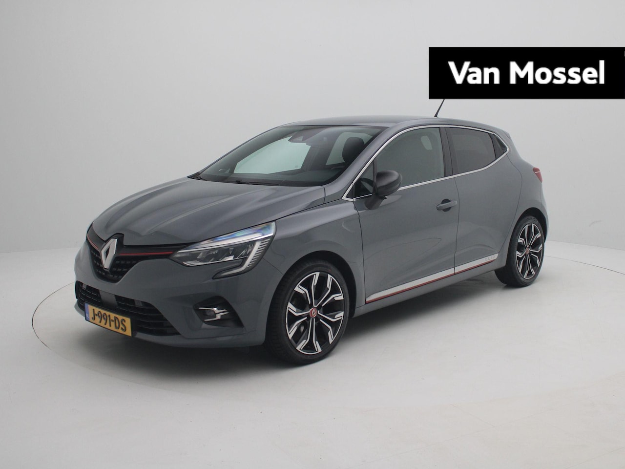 Renault Clio - TCe 130 EDC Automaat Intens | Parkeersensoren v+a met achteruitrijcamera | EASY LINK multi - AutoWereld.nl