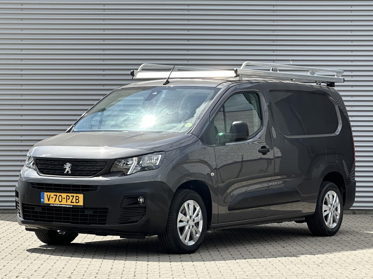 Peugeot Partner - 1.5 BlueHDI L2 trekhaak|Navi|Cruise|Extra lang - AutoWereld.nl
