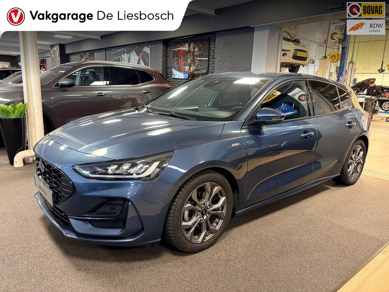 Ford Focus - 1.0 EcoBoost Hybrid ST Line/navi/stoelverw/apple carplay/cruisec - AutoWereld.nl