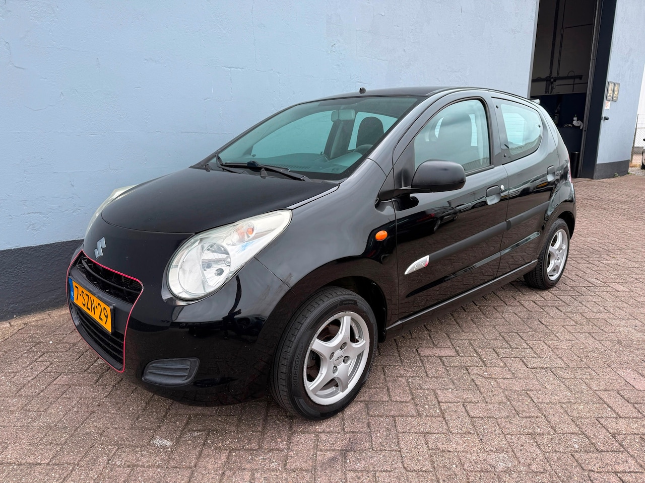 Suzuki Alto - 1.0 Comfort EASSS 5-Deurs - Airco - LMV - AutoWereld.nl