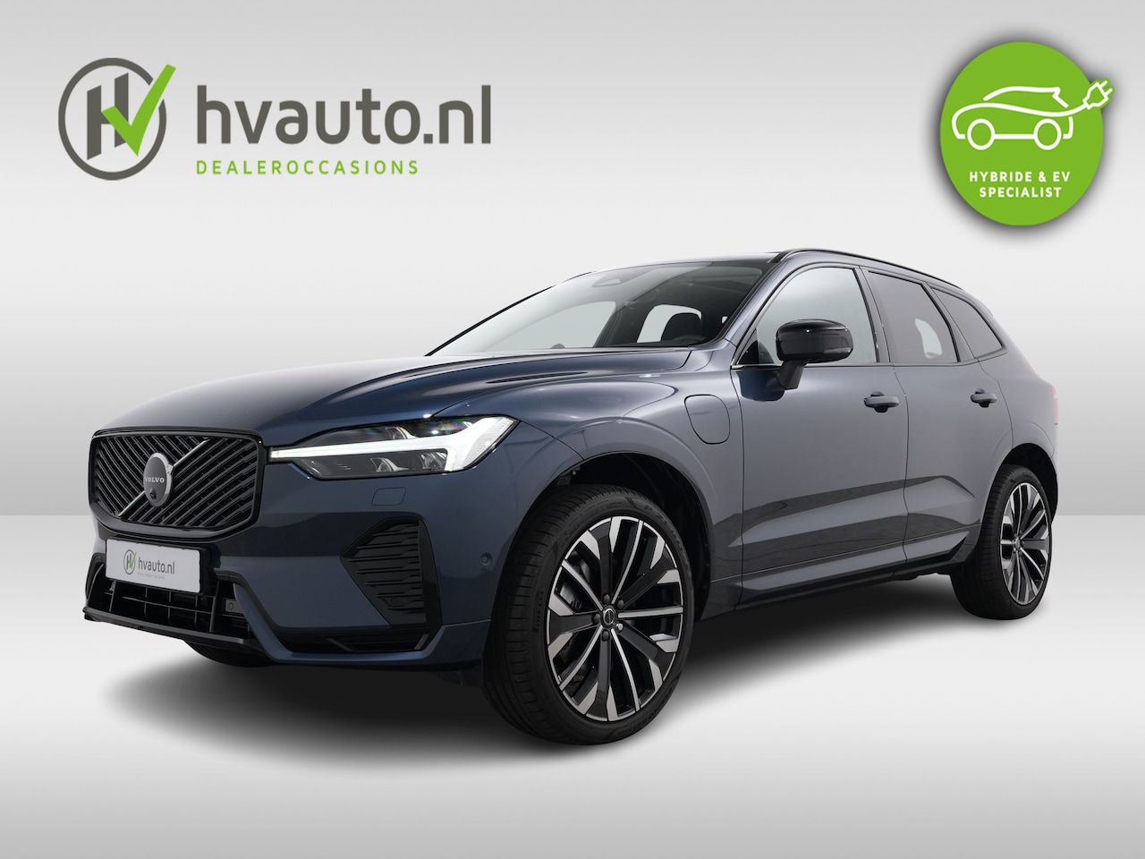 Volvo XC60 - 2.0 T8 RECHARGE 455PK AWD ULTRA DARK EAT8 | Bower & Wilkens | Luchtvering | Nappa Leder - AutoWereld.nl