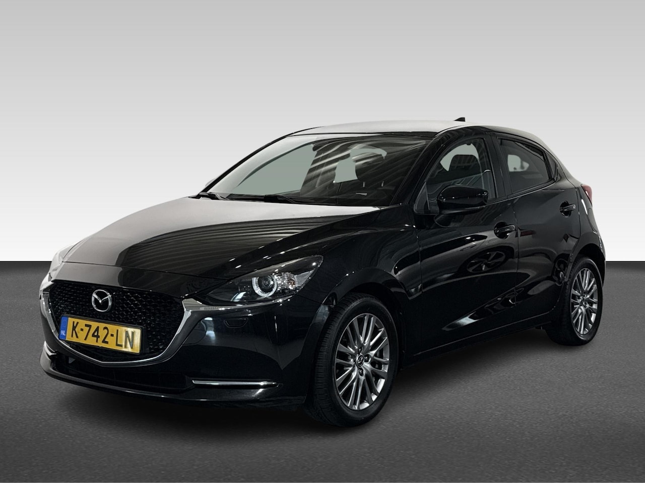 Mazda 2 - 1.5 Skyactiv-G Luxury 1.5 SKYACTIV-G 90PK Luxury - AutoWereld.nl