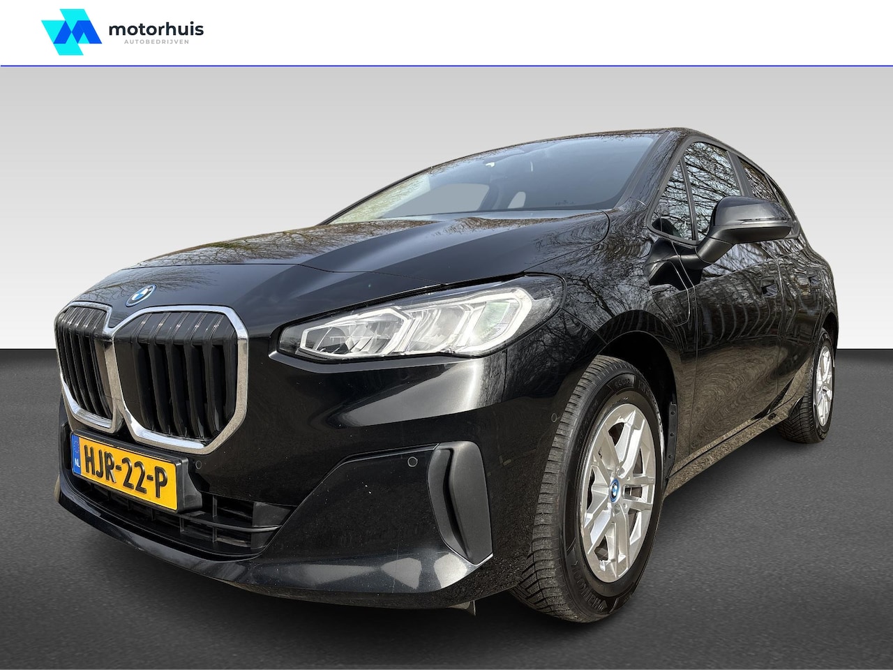 BMW 2-serie Active Tourer - 2 Serie Active Tourer | 225e xDrive Plug-in Hybride | Trekhaak | Navi | Elektrische klep | - AutoWereld.nl
