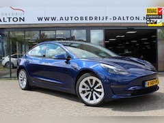 Tesla Model 3 - Long Range AWD 75 kWh SOH 94, 1 % 19"LMV WARMTEPOMP NEW MODEL