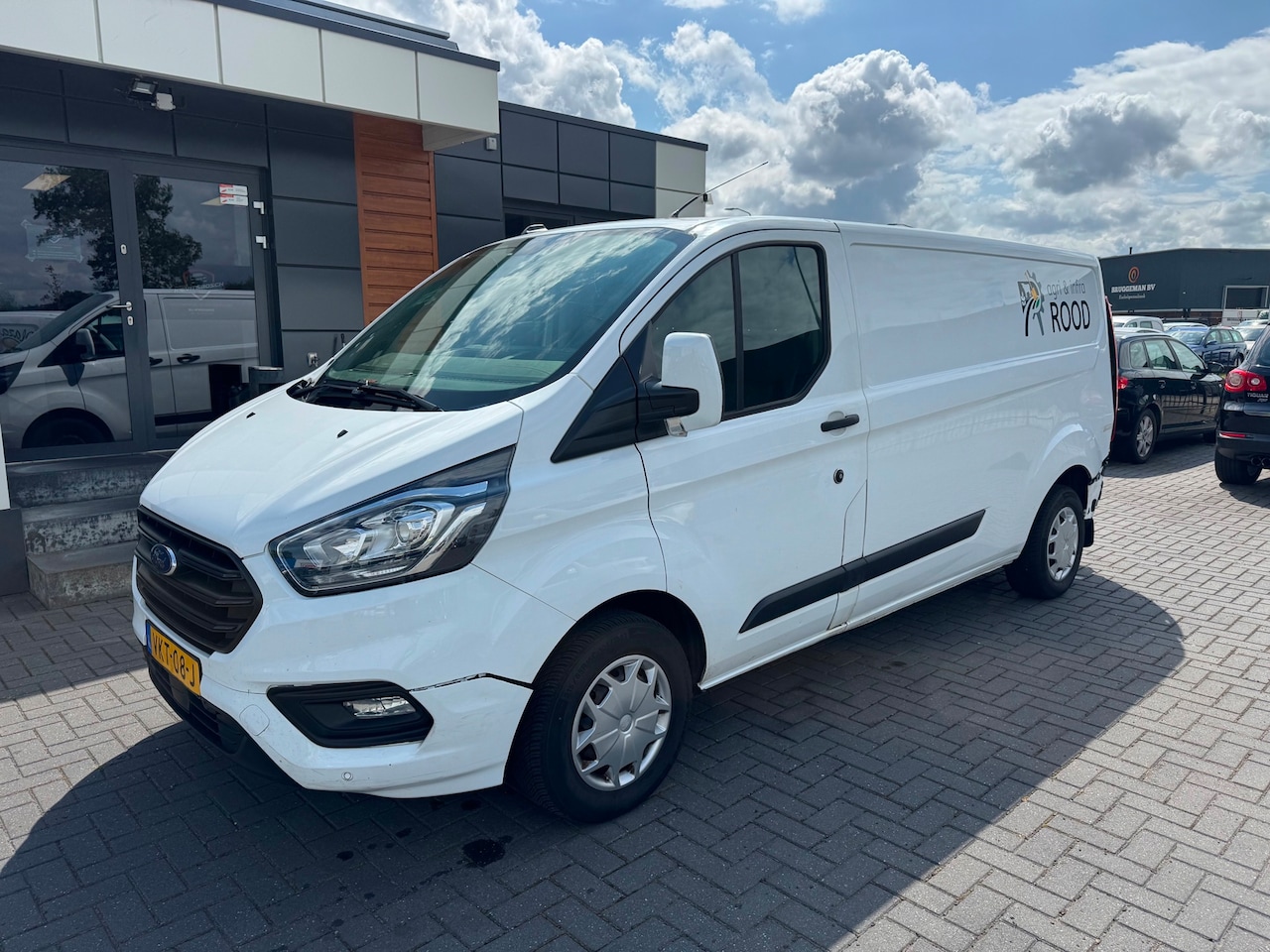 Ford Transit Custom - 300 2.0 TDCI L2 130Pk Airco 138000 km bj 2020 - AutoWereld.nl