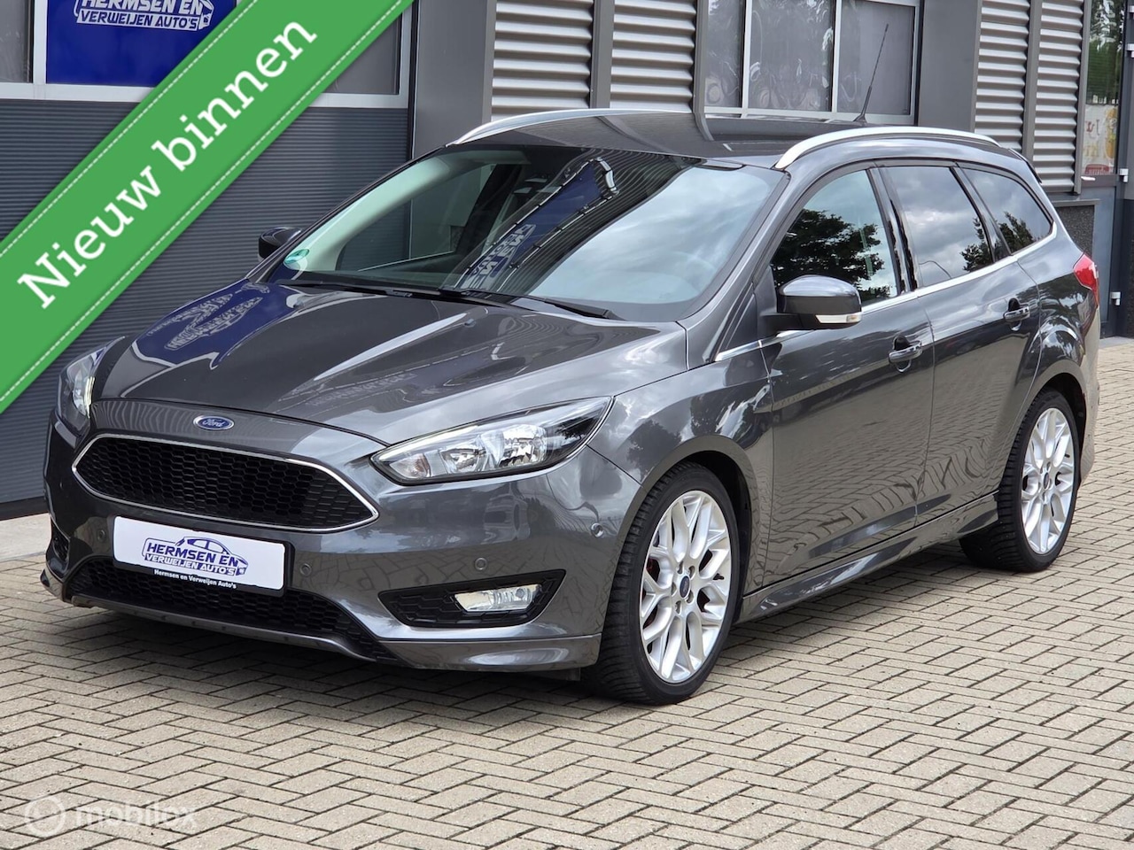 Ford Focus Wagon - 1.0 Titanium Edition 1.0 Titanium Edition - AutoWereld.nl