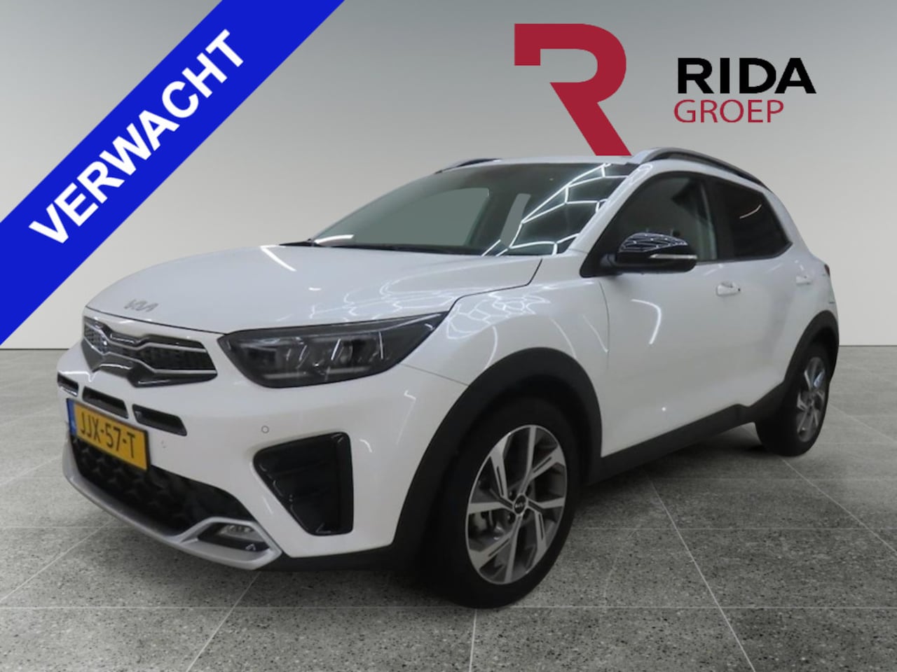 Kia Stonic - 1.0 T-GDi MHEV GT-PLUSLINE | Schuif\kanteldak | Sensoren voor - AutoWereld.nl