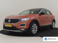 Volkswagen T-Roc - 1.5 TSI Sport 150PK DSG/AUTO | 1e Eigenaar | Trekhaak afneembaar | Achteruitrijcamera | Ap