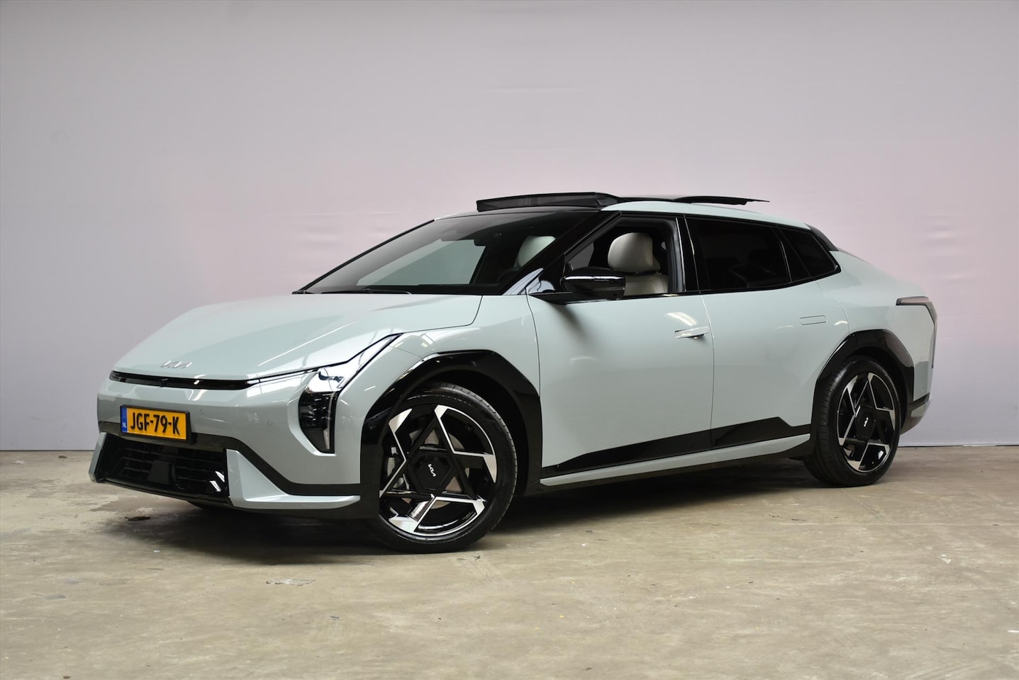 Kia EV4 Fastback - 81,4 kWh 204PK GT-PlusLine - AutoWereld.nl